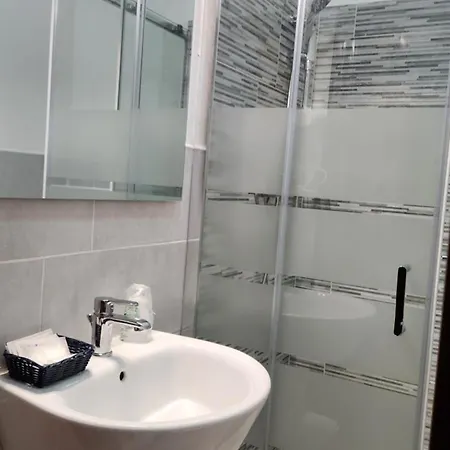 Persico Hotel 2*