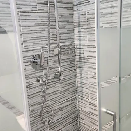 Отель Persico 2*