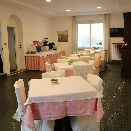 Hotel Persico Saluzzo